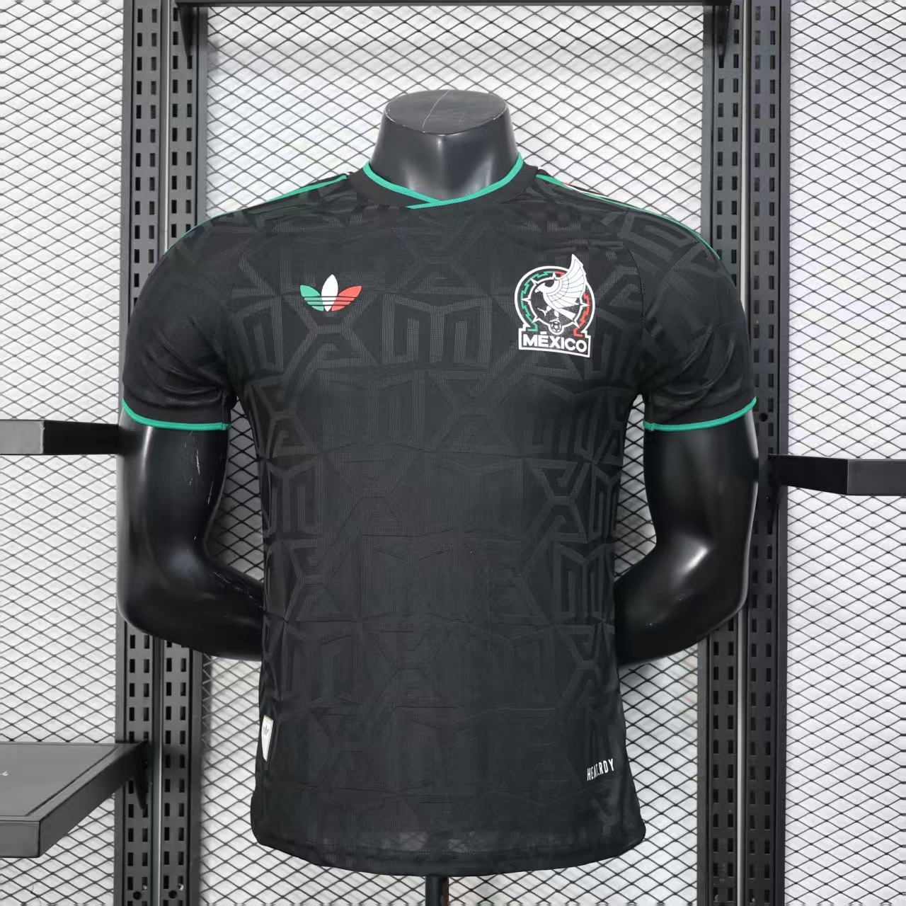 Jersey México negro 2026 con detalles verdes